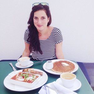 Meet your Posher, Maya